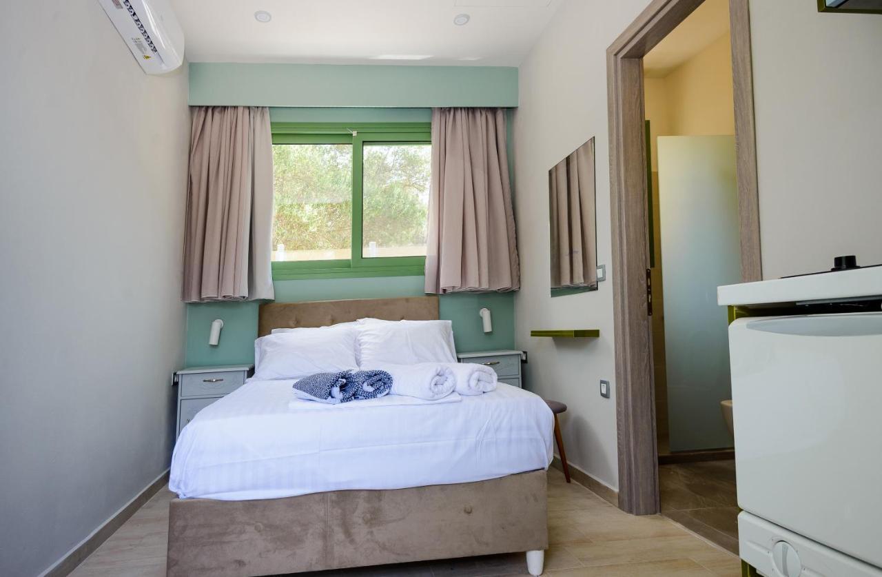 Tzogias Apartments Nonna Studio ลาสซี ภายนอก รูปภาพ