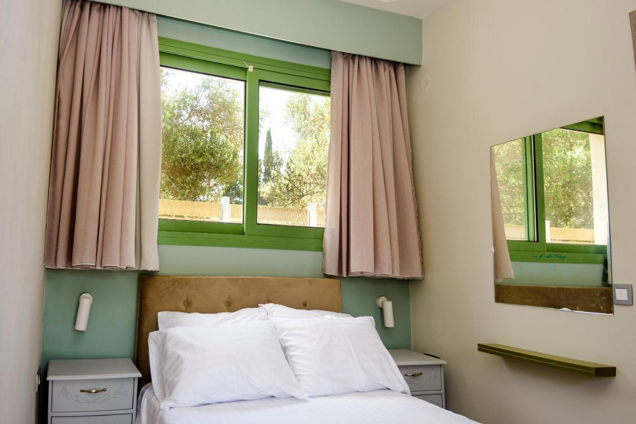 Tzogias Apartments Nonna Studio ลาสซี ภายนอก รูปภาพ