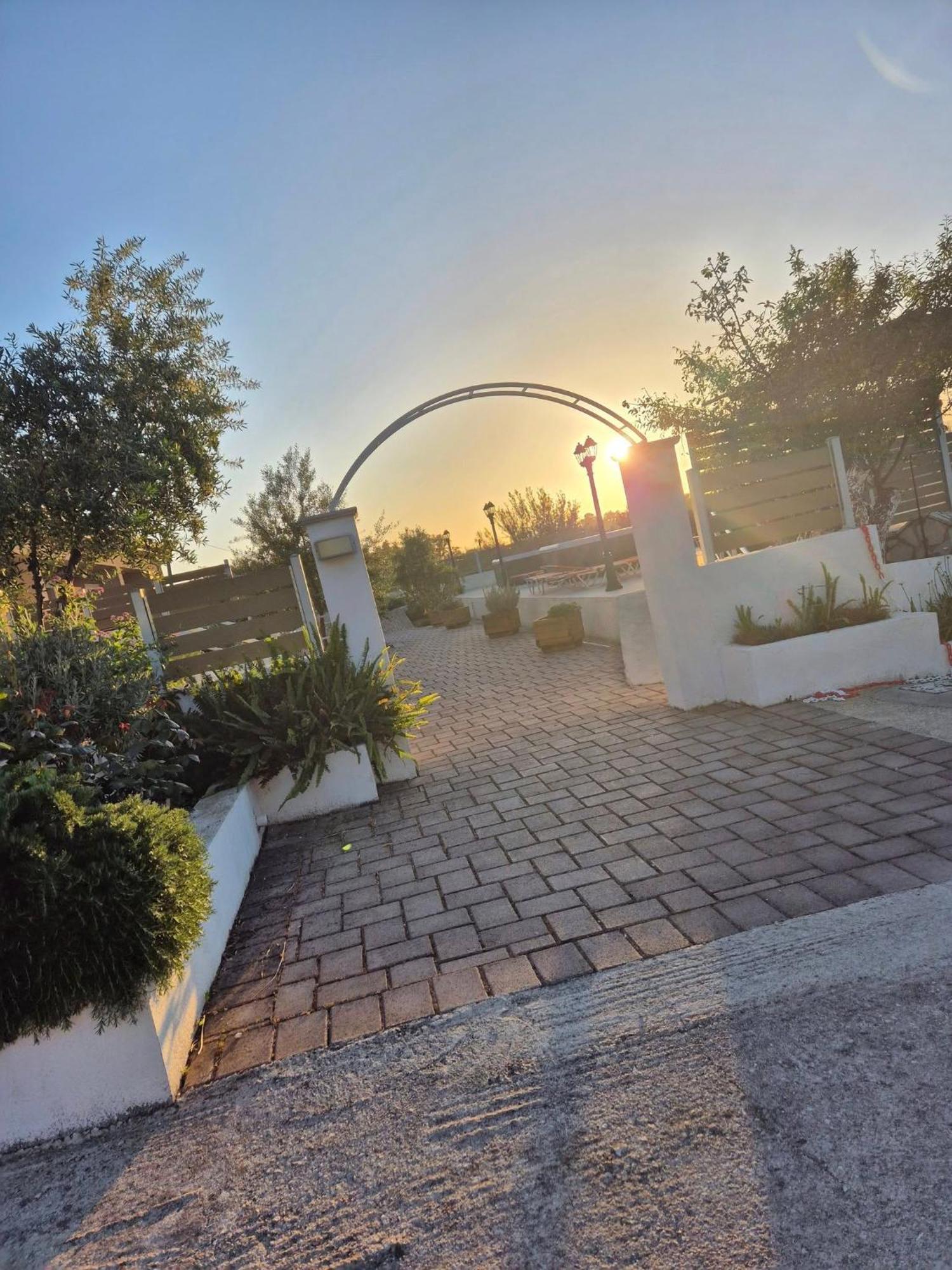 Tzogias Apartments Nonna Studio ลาสซี ภายนอก รูปภาพ
